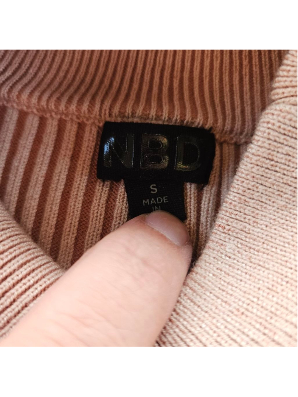 NBD Midori Mock Turtleneck Size S - Picture 4 of 5